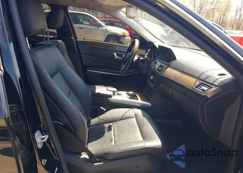 2014 Mercedes-Benz E 350 z USA, uszkodzony, nr VIN WDDHF5KB0EA894960